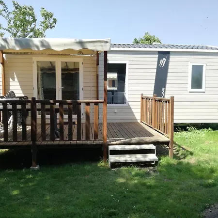 Camping Les Goelands Ambon Exterior foto