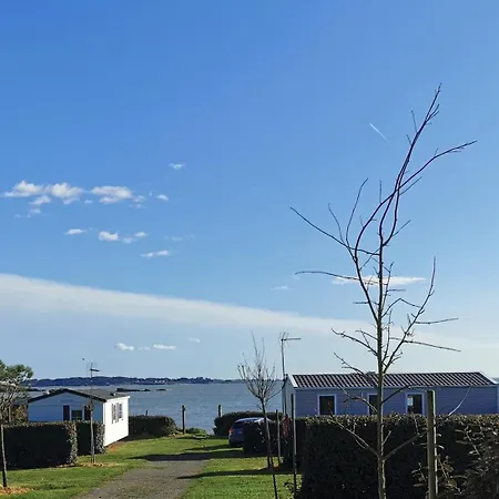 Camping Les Goelands Ambon Exterior foto