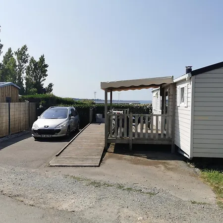 Camping Les Goelands Ambon Exterior foto