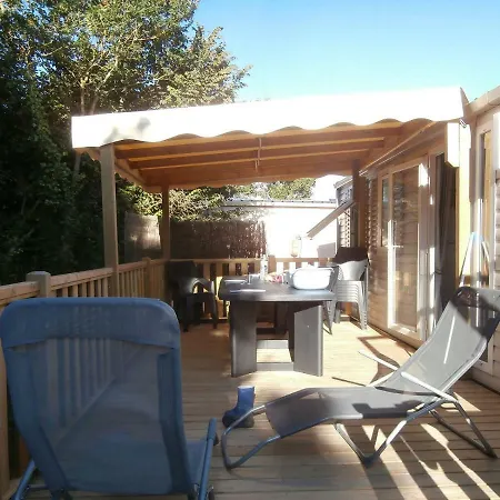Camping Les Goelands Ambon Exterior foto