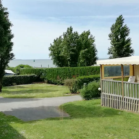 Camping Les Goelands Ambon Exterior foto