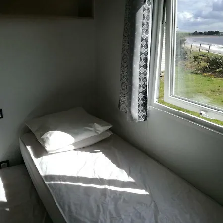 Camping Les Goelands Ambon Zimmer foto